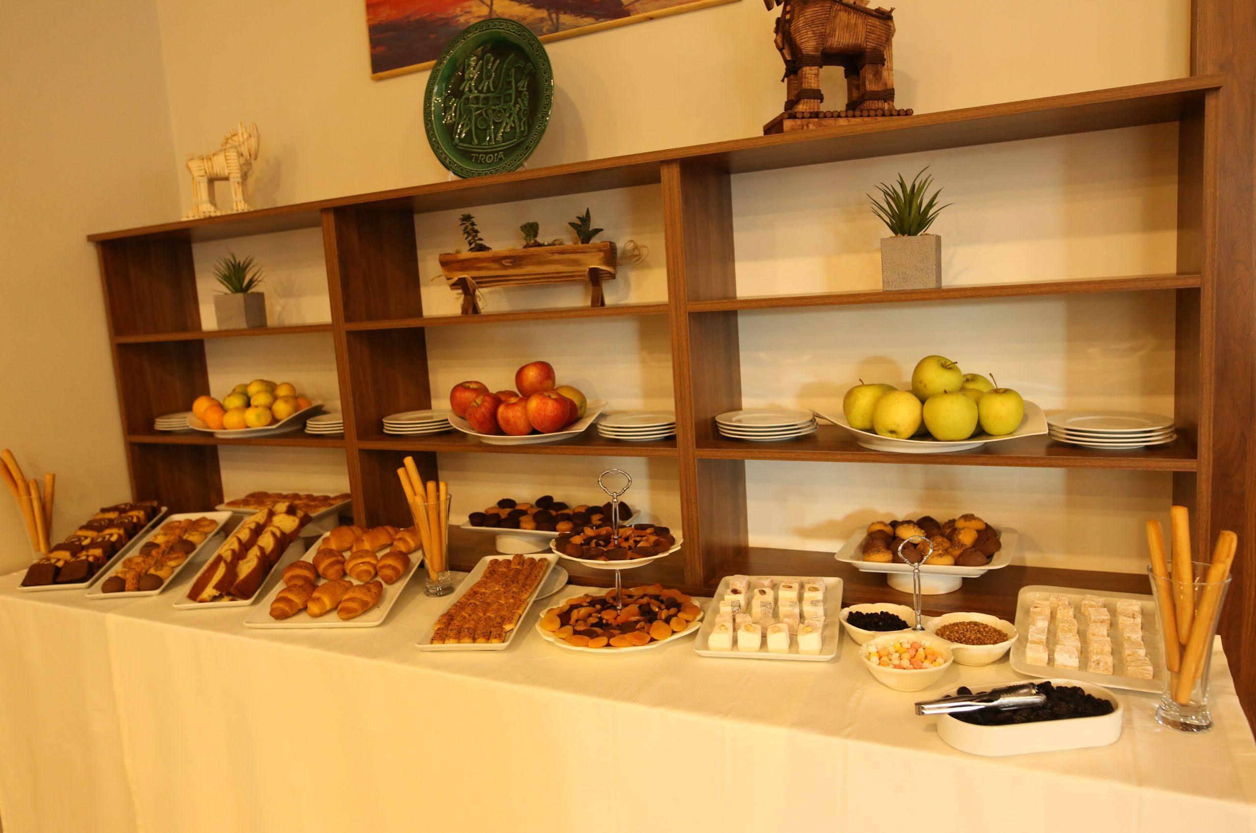 צ'נקלה Oytun Park Hotel מראה חיצוני תמונה