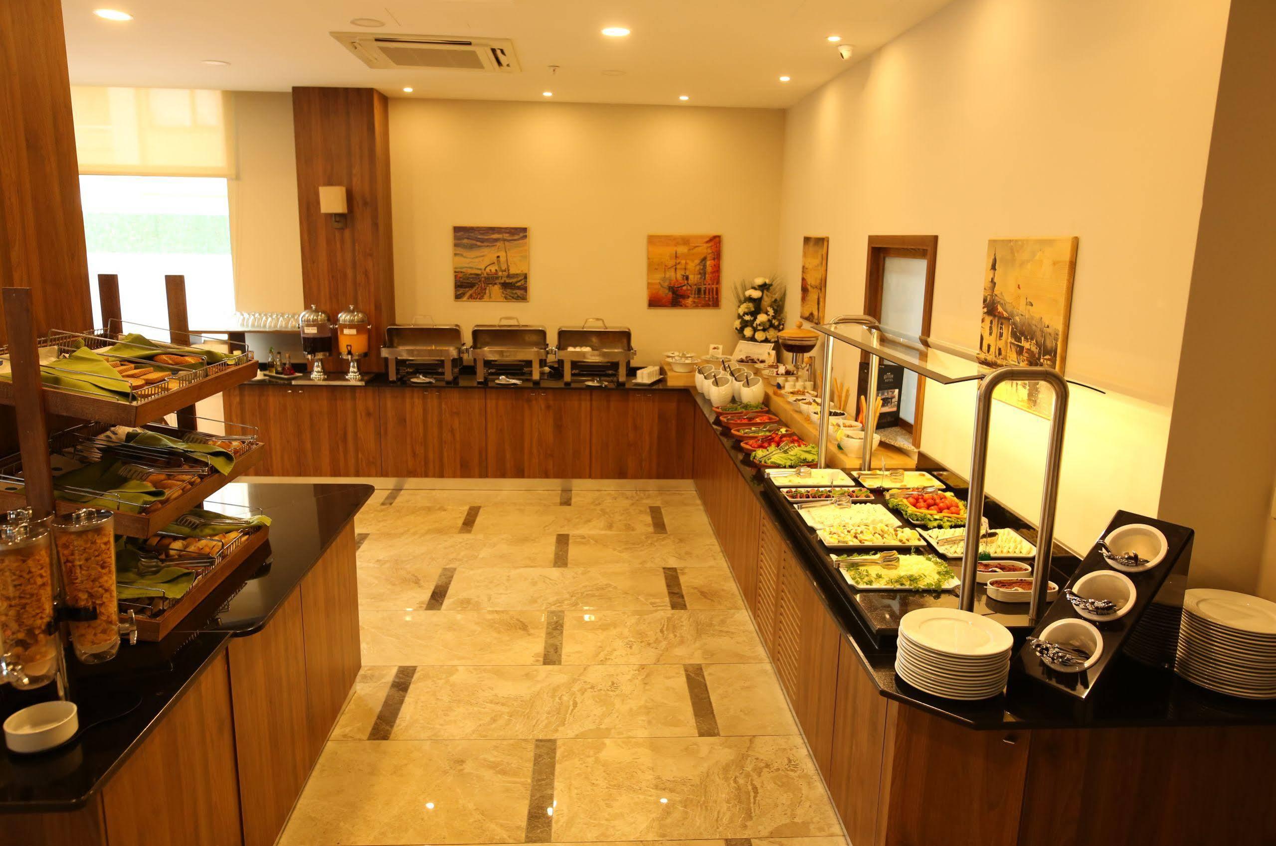 צ'נקלה Oytun Park Hotel מראה חיצוני תמונה